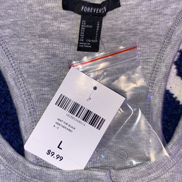 halter tank top - Picture 3 of 3